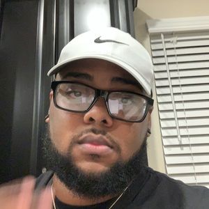 Meet your Posher, Lovell